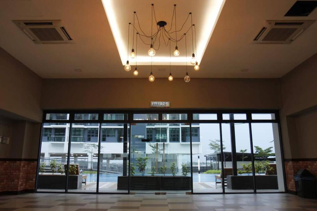 Rohani Jazz Suites 4 @ Vivacity Megamall Kuching Exteriör bild